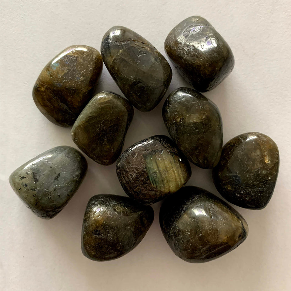TUMBLED LABRADORITE